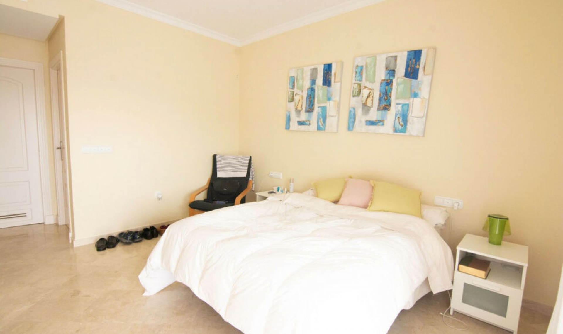 Resale - Apartment -
La Mairena