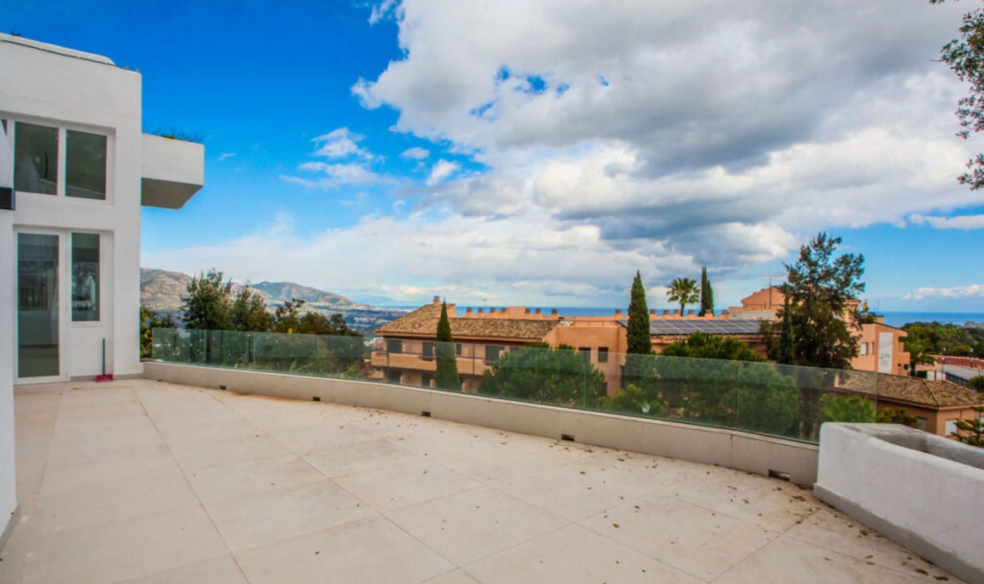 Resale - Apartment -
La Mairena