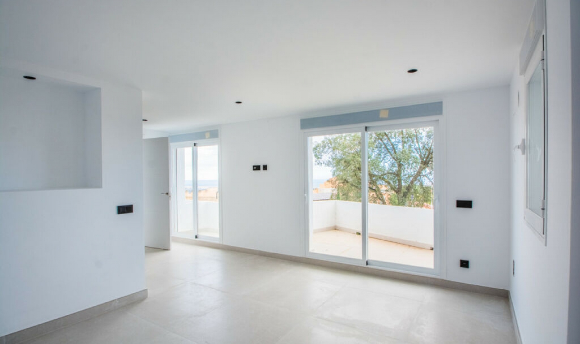 Resale - Apartment -
La Mairena