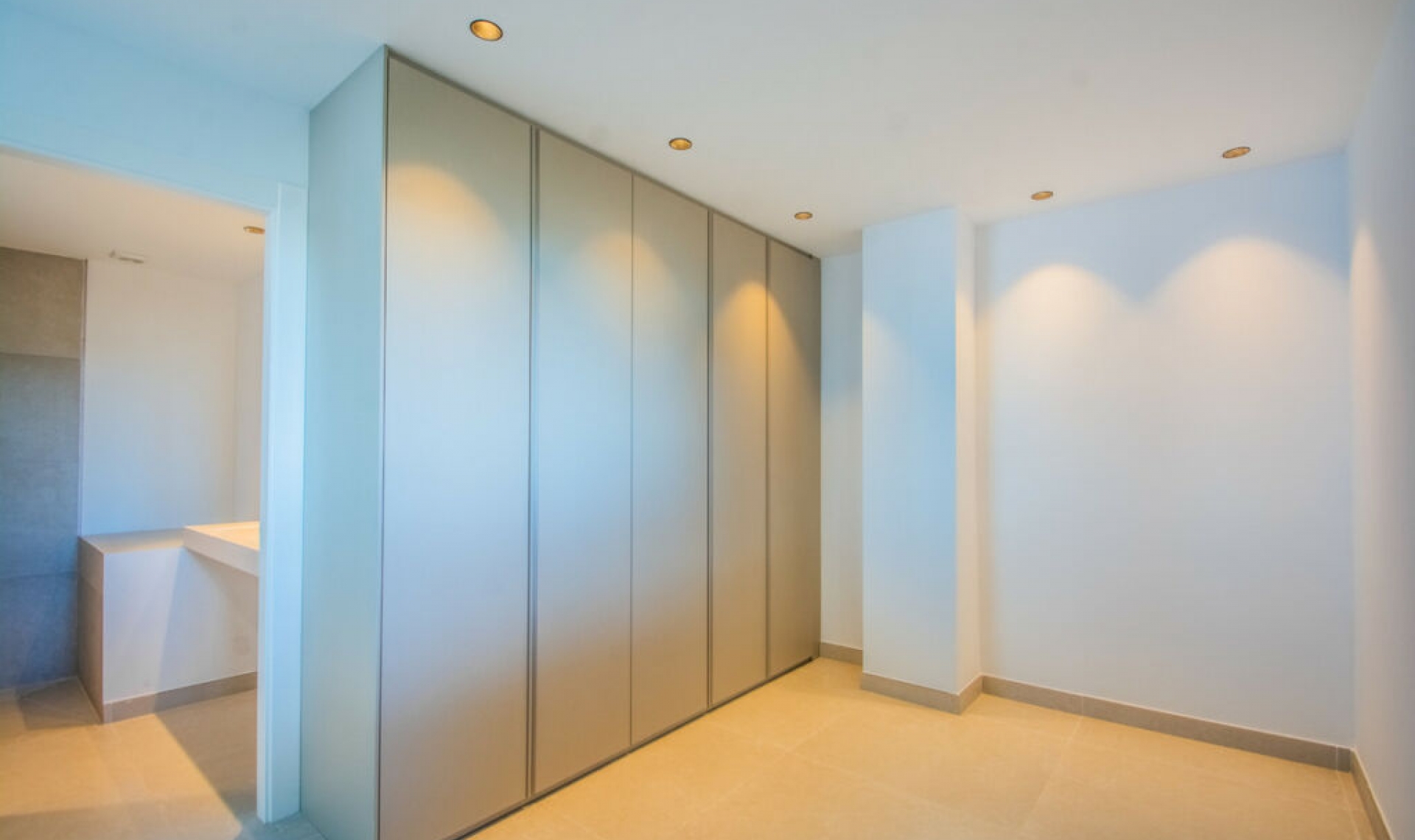 Resale - Apartment -
La Mairena