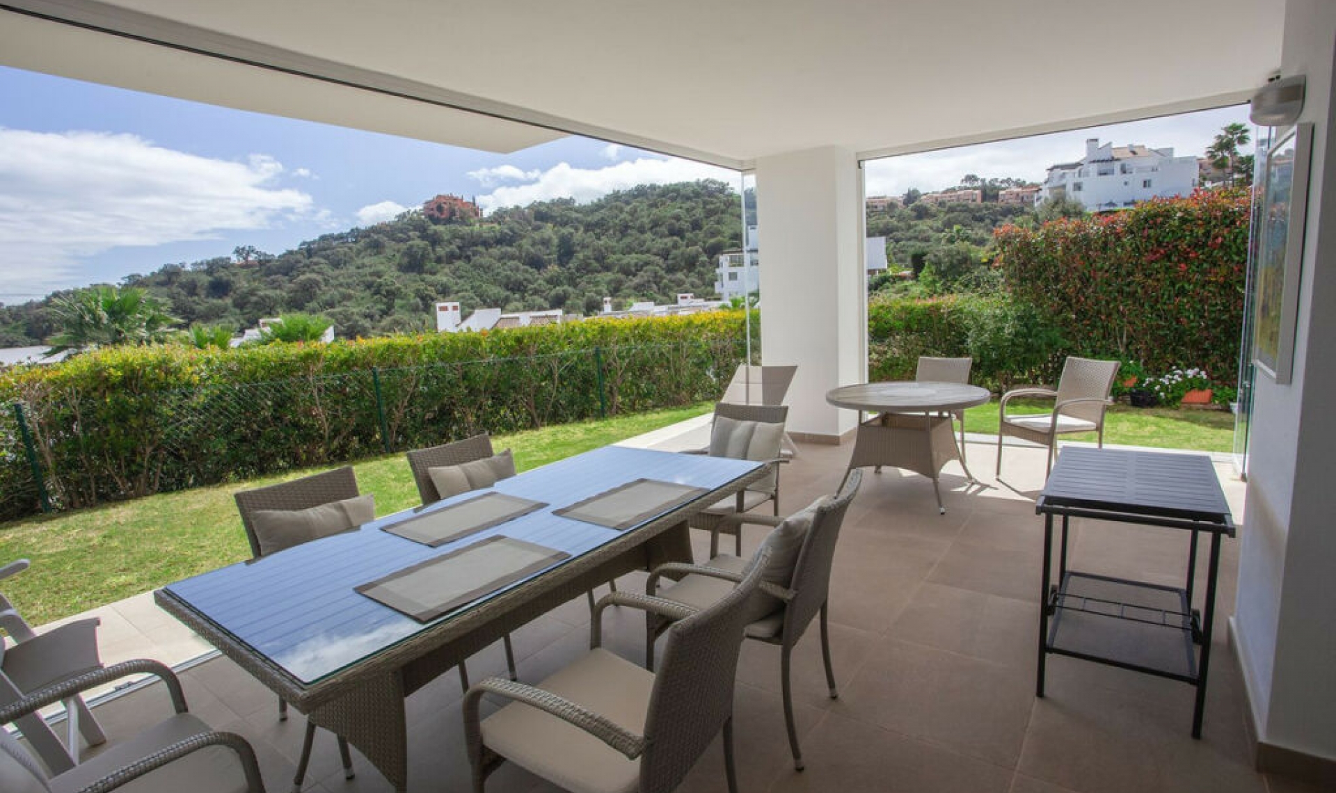 Resale - Apartment -
La Mairena