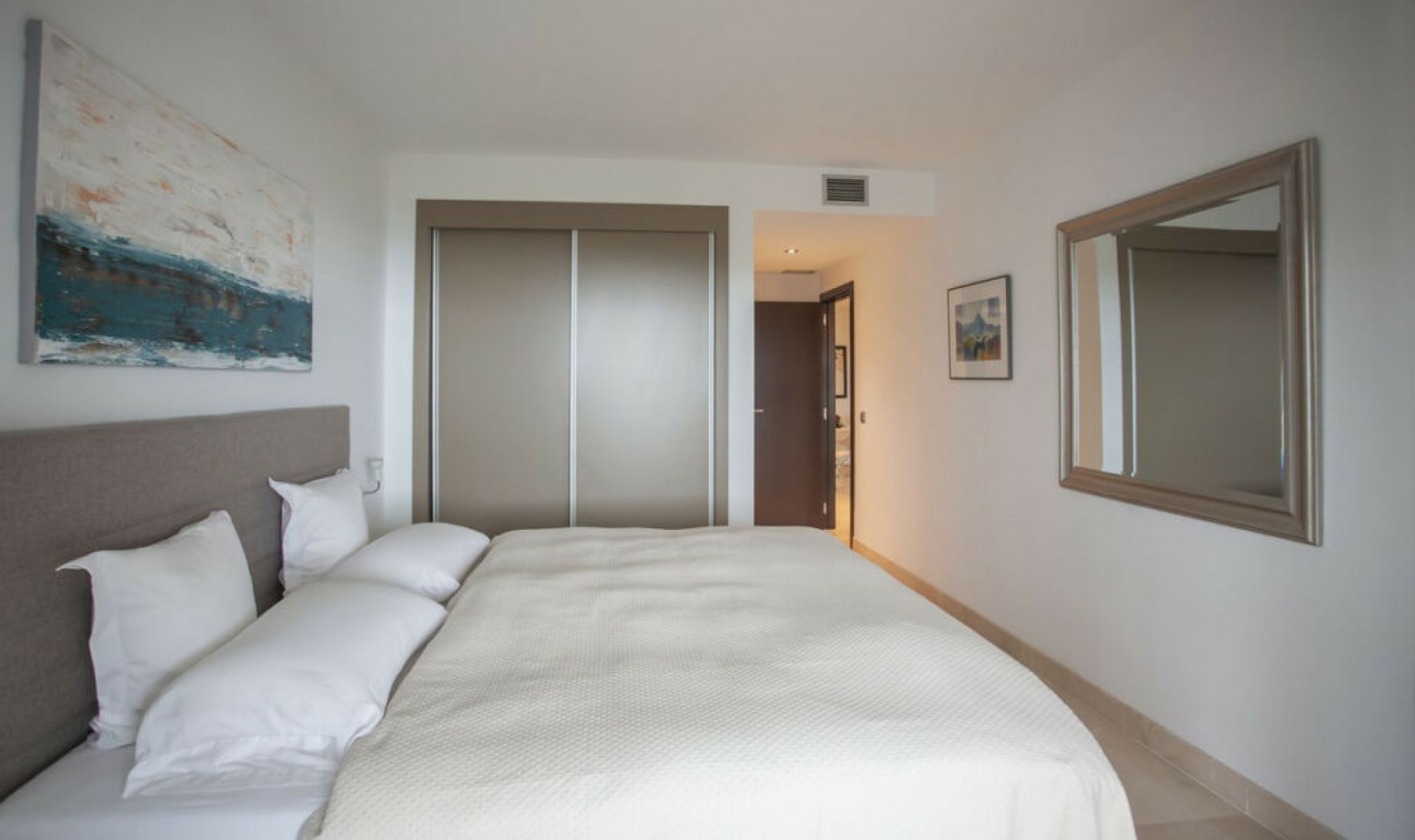 Resale - Apartment -
La Mairena