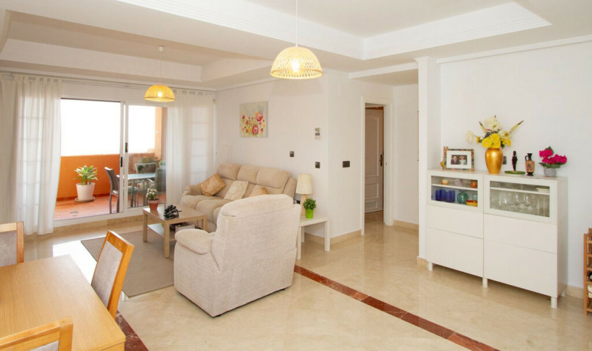 Resale - Apartment -
La Mairena