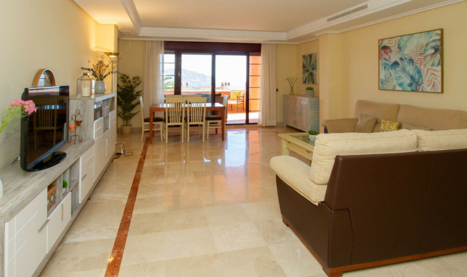 Resale - Apartment -
La Mairena