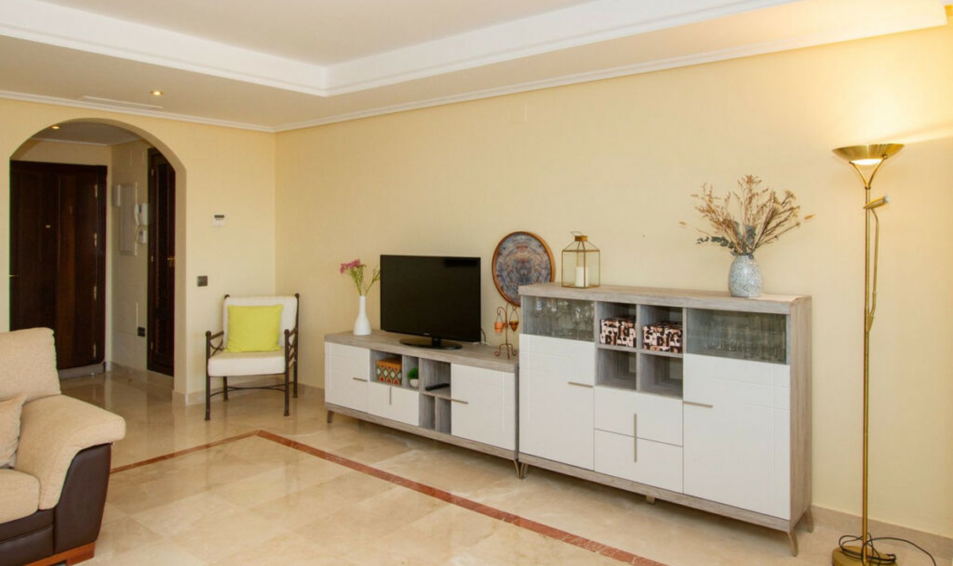 Resale - Apartment -
La Mairena