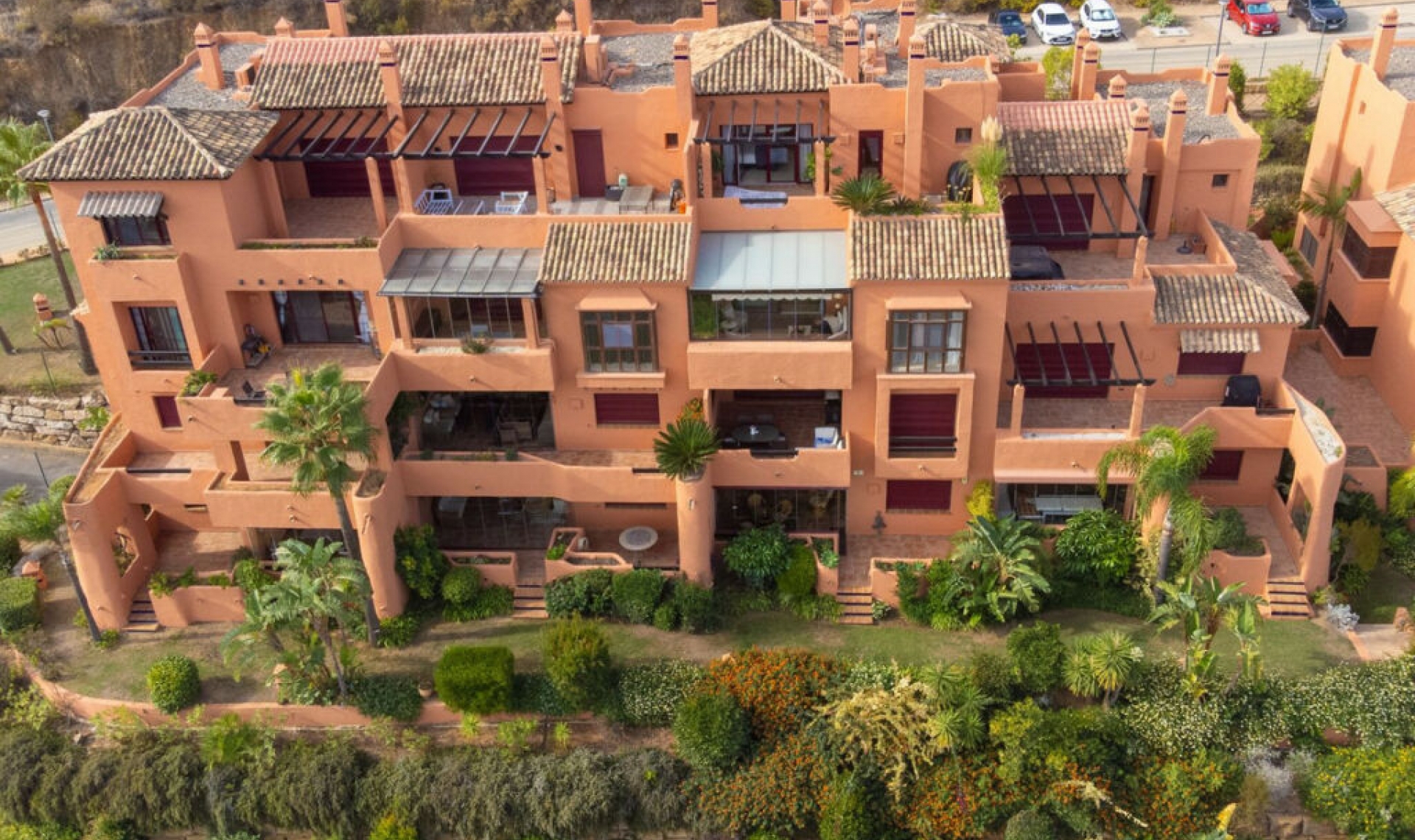 Resale - Apartment -
La Mairena