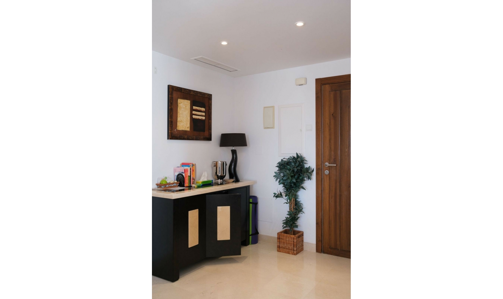 Resale - Apartment -
La Mairena