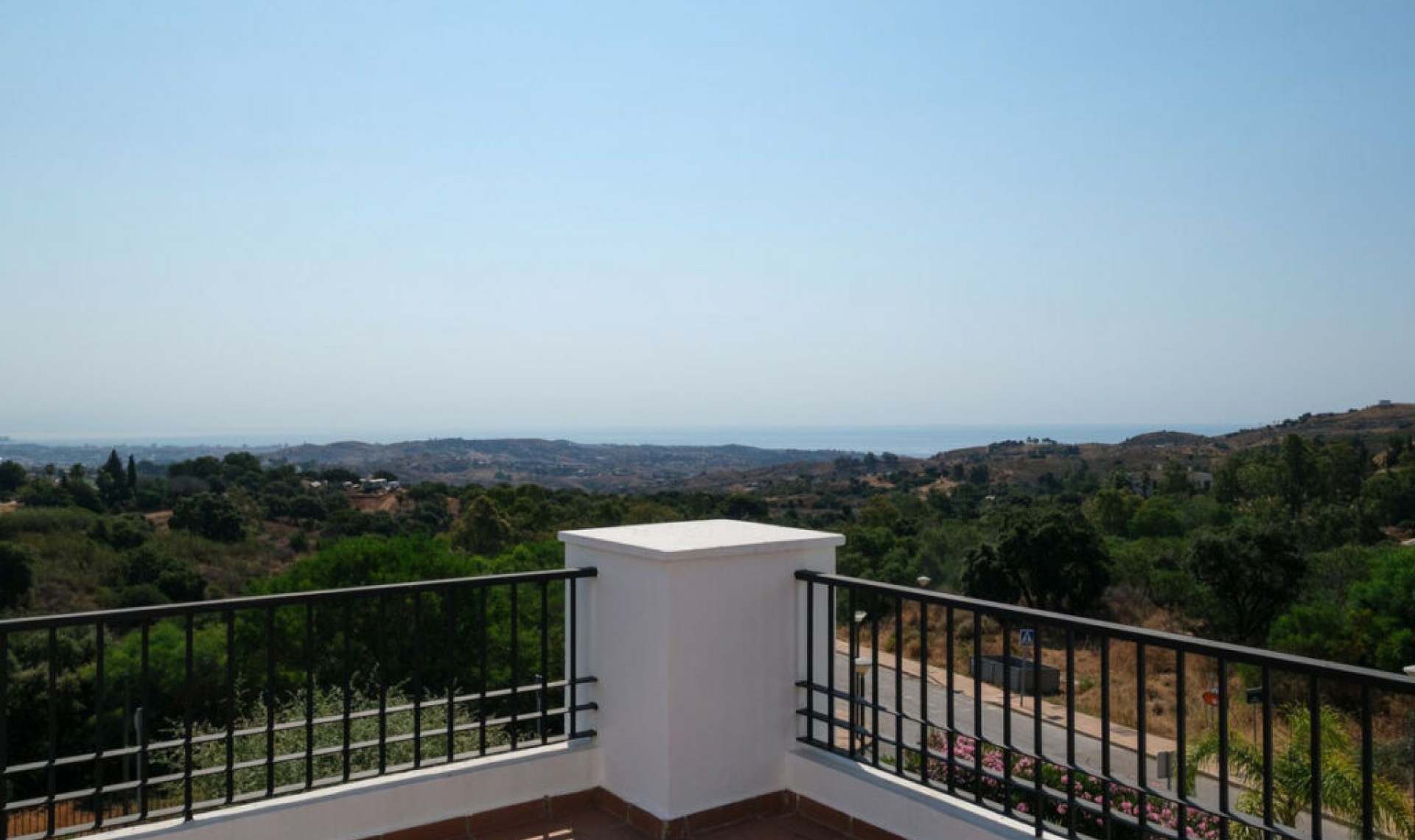 Resale - Apartment -
La Mairena