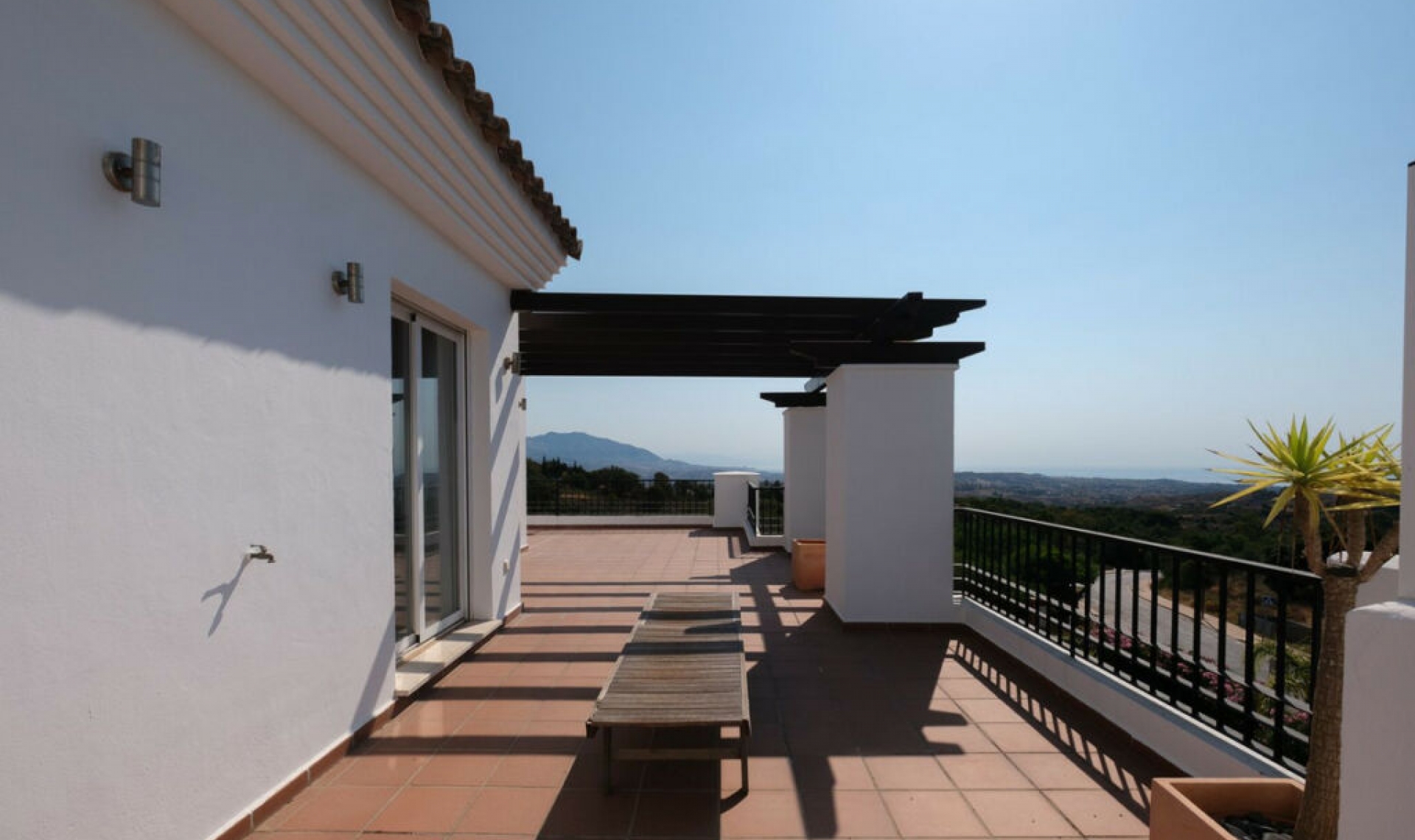 Resale - Apartment -
La Mairena