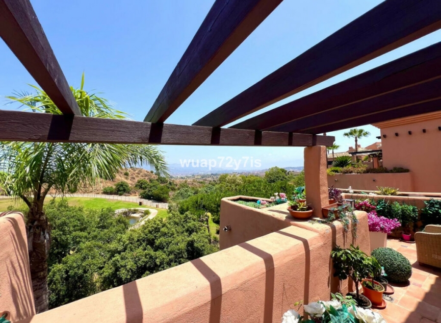 Resale - Apartment -
La Mairena