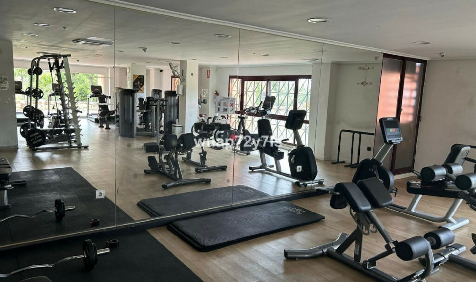Resale - Apartment -
La Mairena
