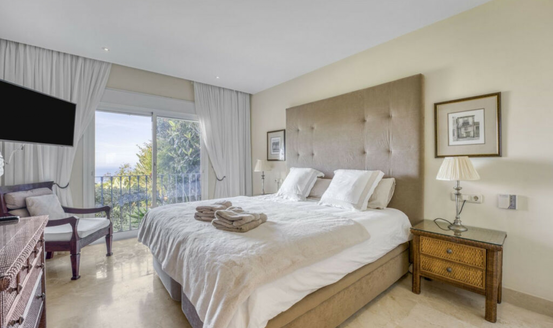 Resale - Apartment -
La Mairena