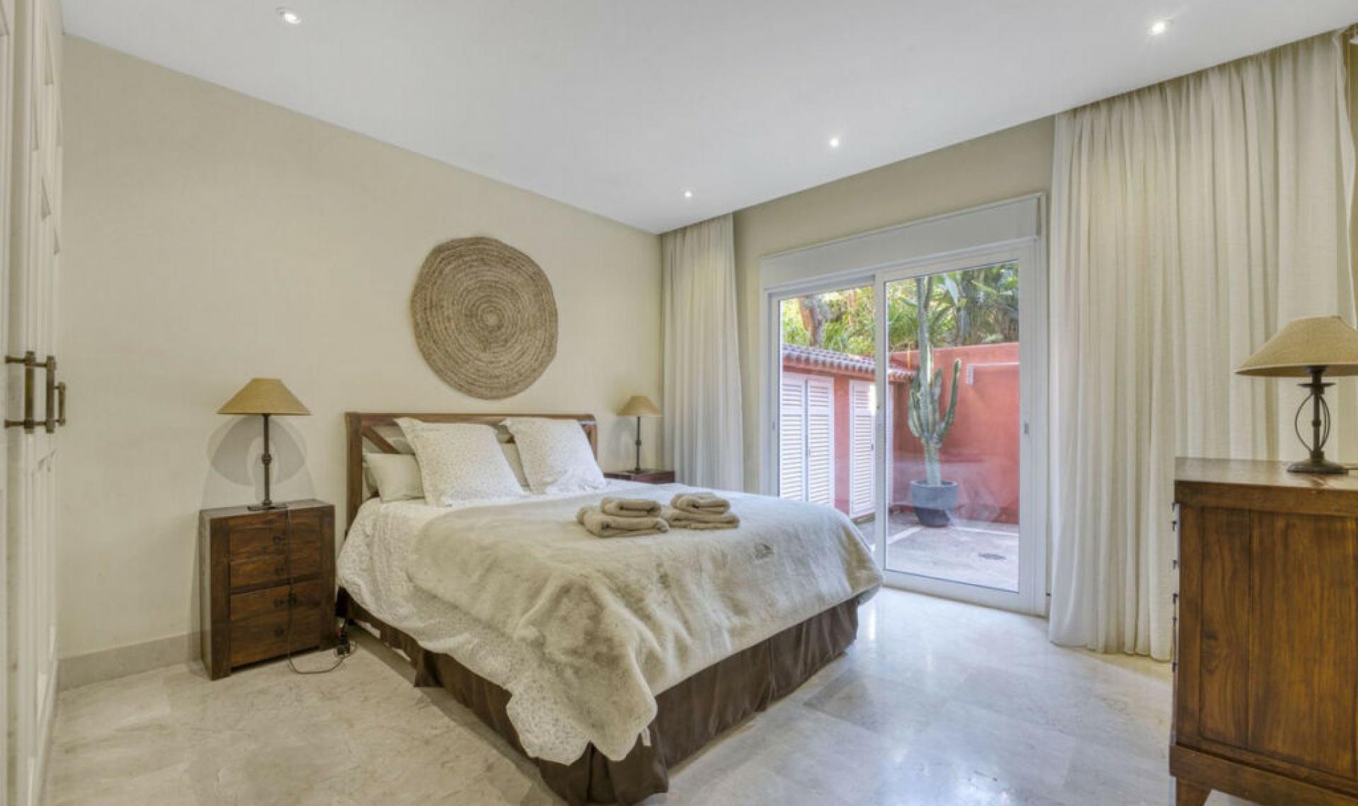 Resale - Apartment -
La Mairena