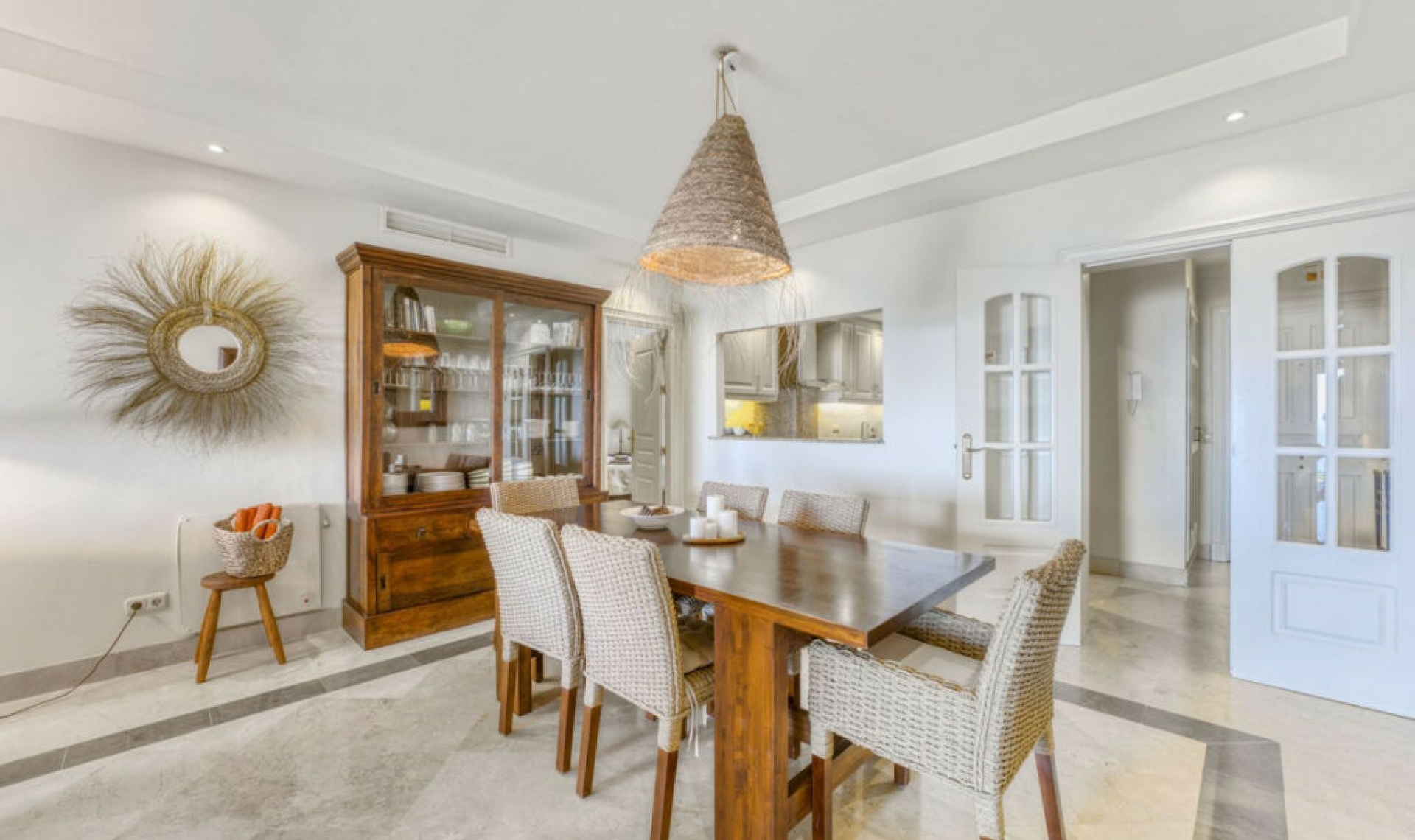 Resale - Apartment -
La Mairena