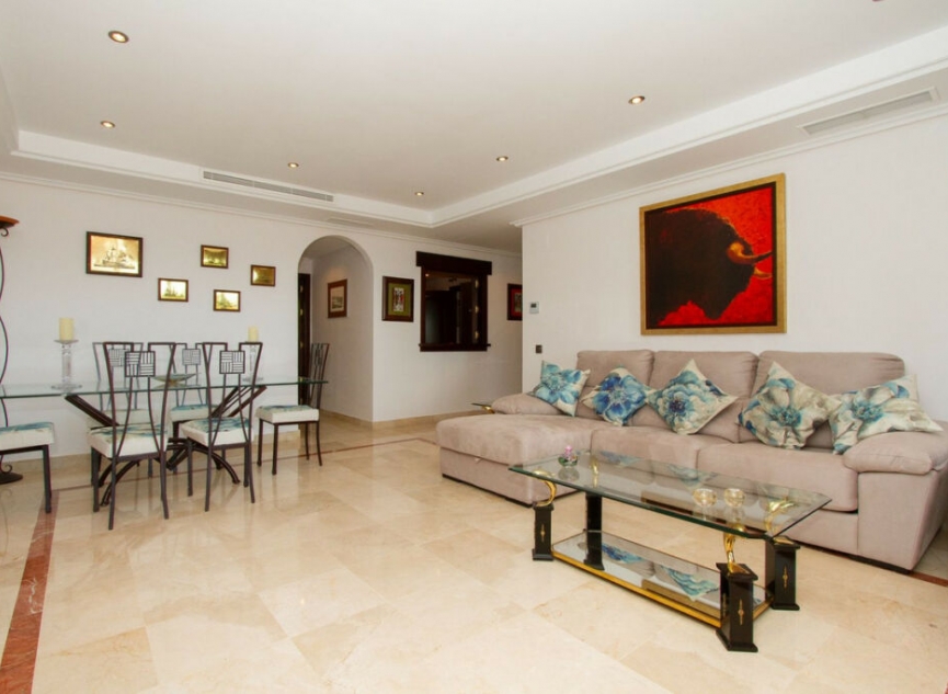 Resale - Apartment -
La Mairena