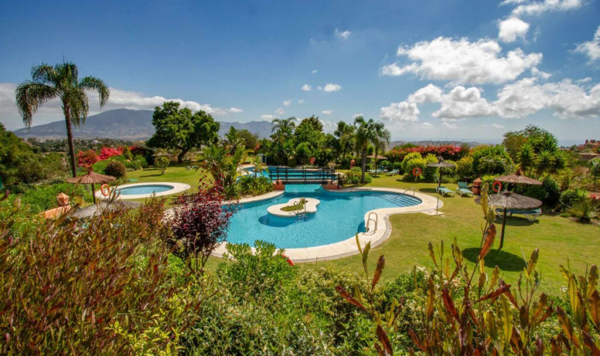 Resale - Apartment -
La Mairena