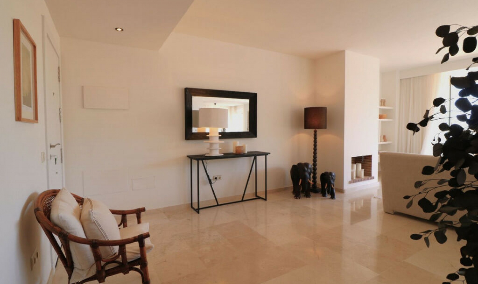 Resale - Apartment -
La Mairena