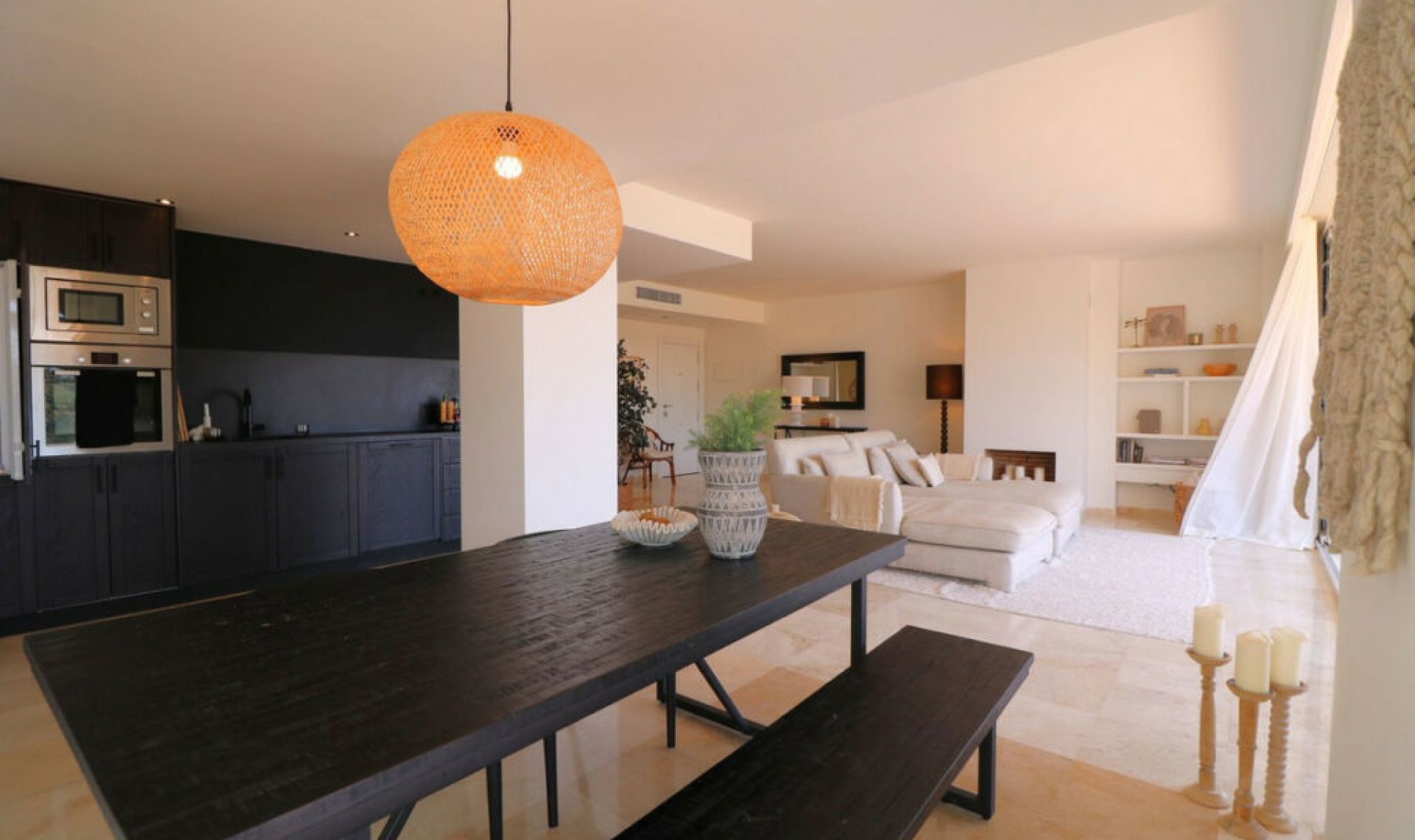 Resale - Apartment -
La Mairena