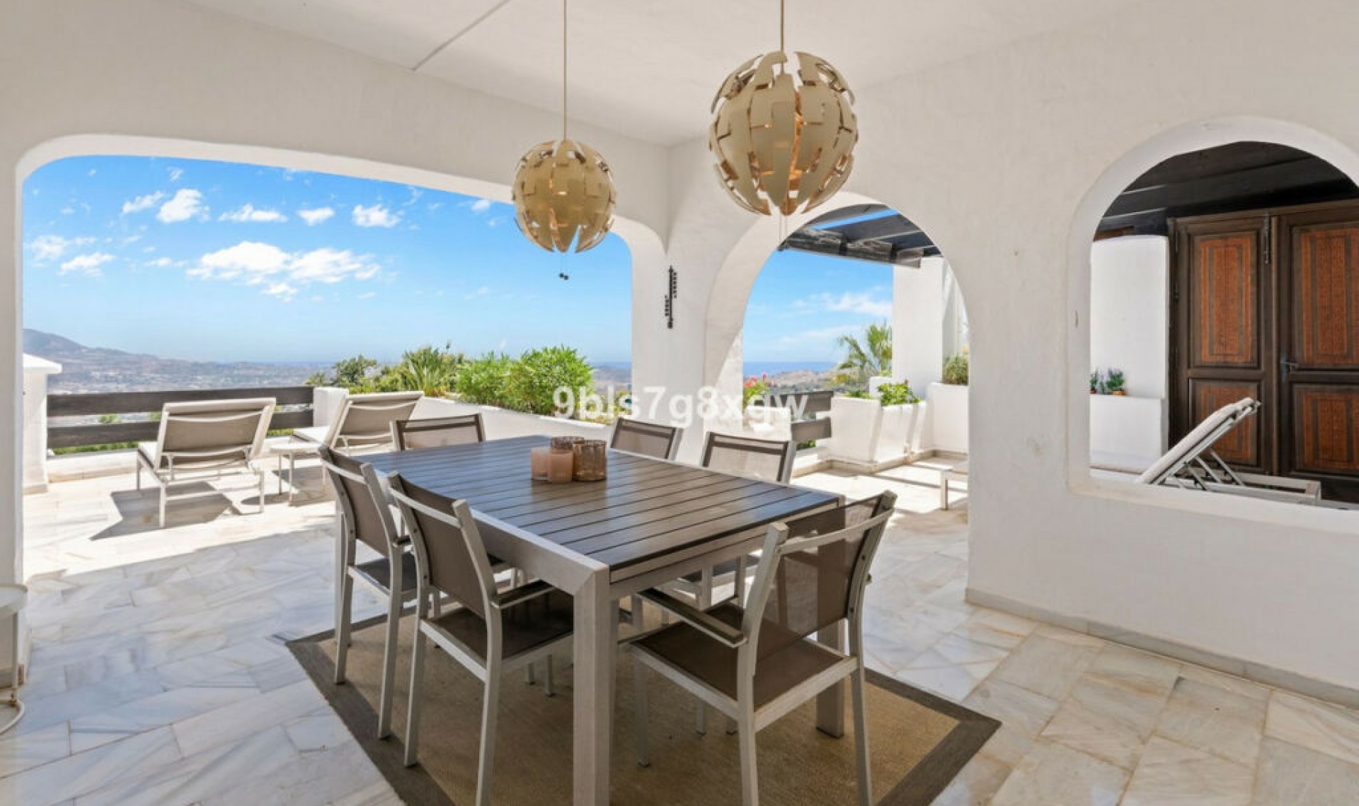 Resale - Apartment -
La Mairena