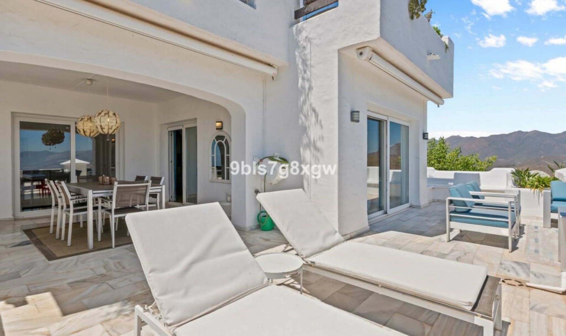 Resale - Apartment -
La Mairena