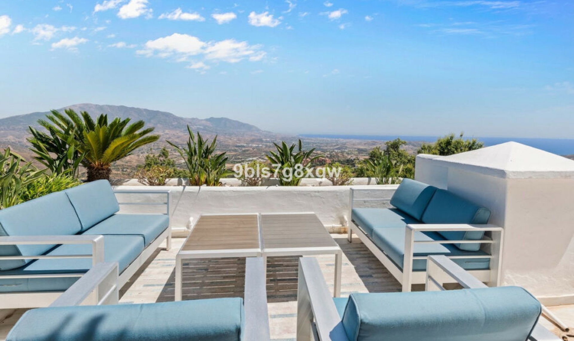 Resale - Apartment -
La Mairena