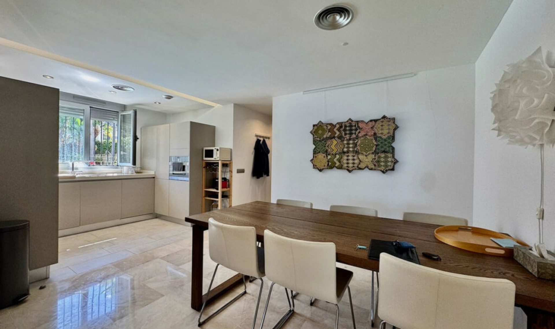 Resale - Apartment -
La Mairena