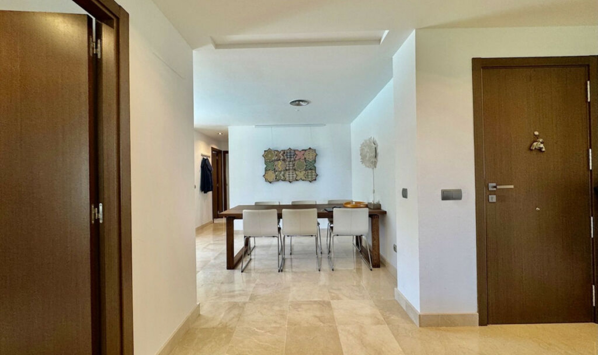 Resale - Apartment -
La Mairena