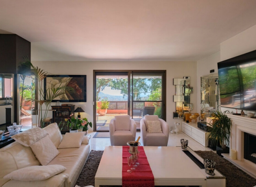 Resale - Apartment -
La Mairena