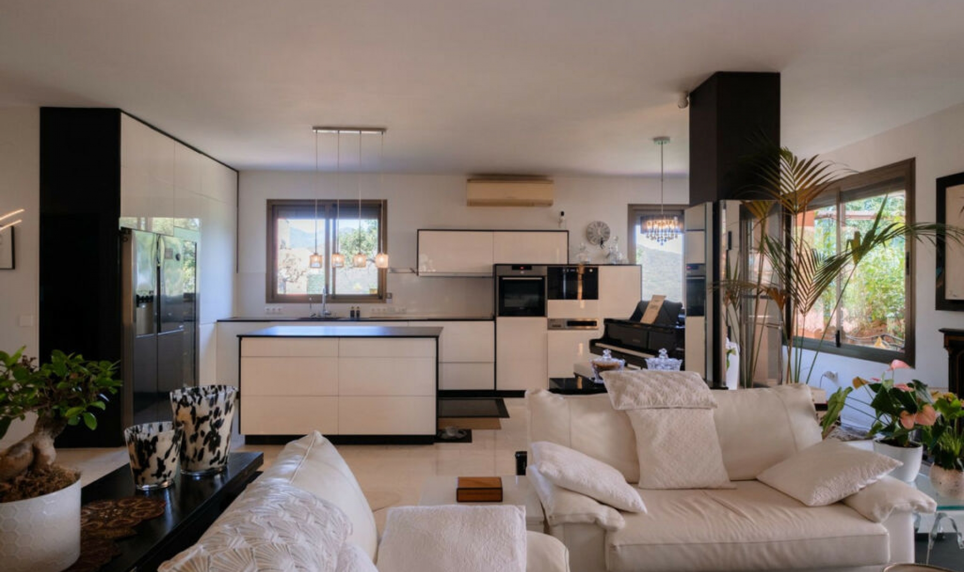 Resale - Apartment -
La Mairena