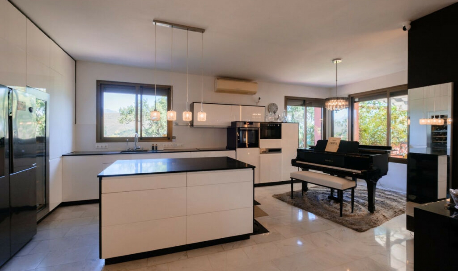 Resale - Apartment -
La Mairena