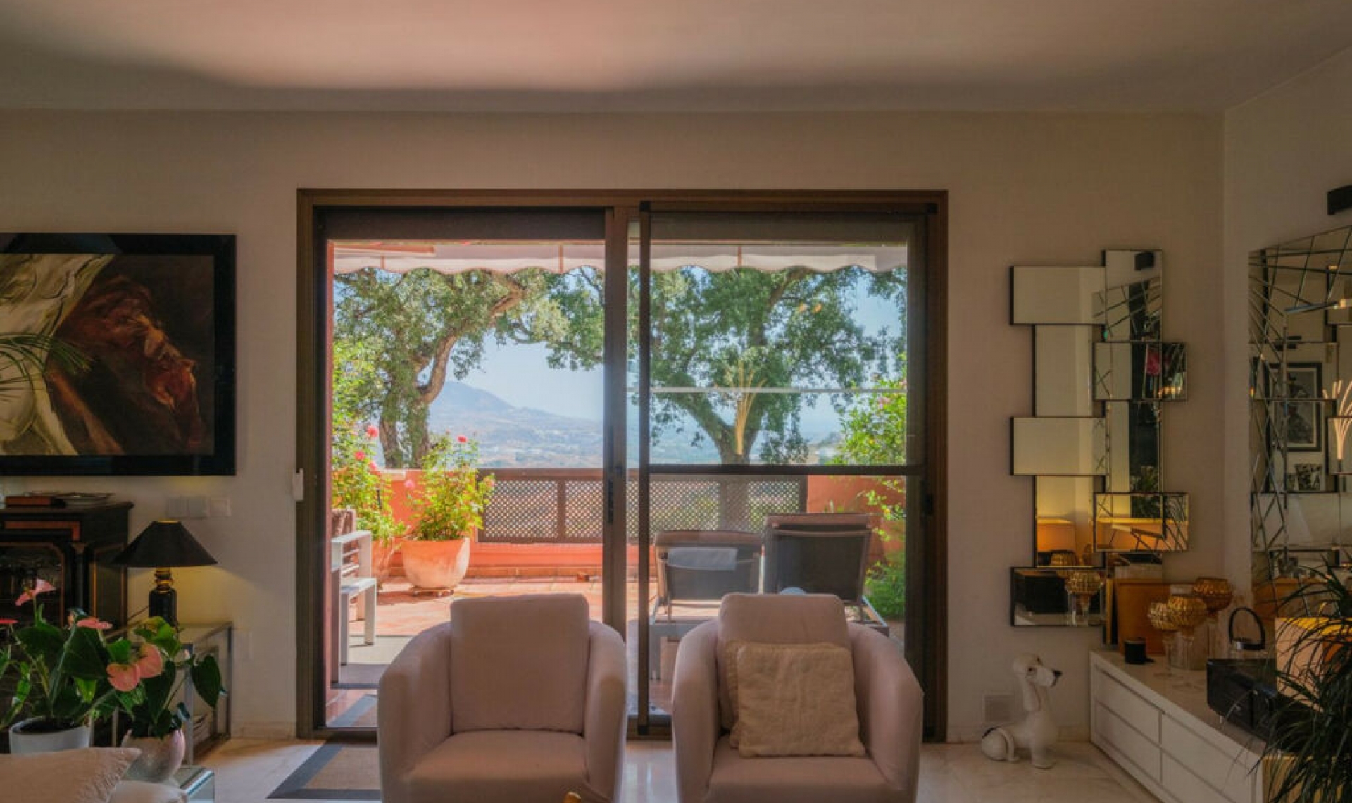 Resale - Apartment -
La Mairena