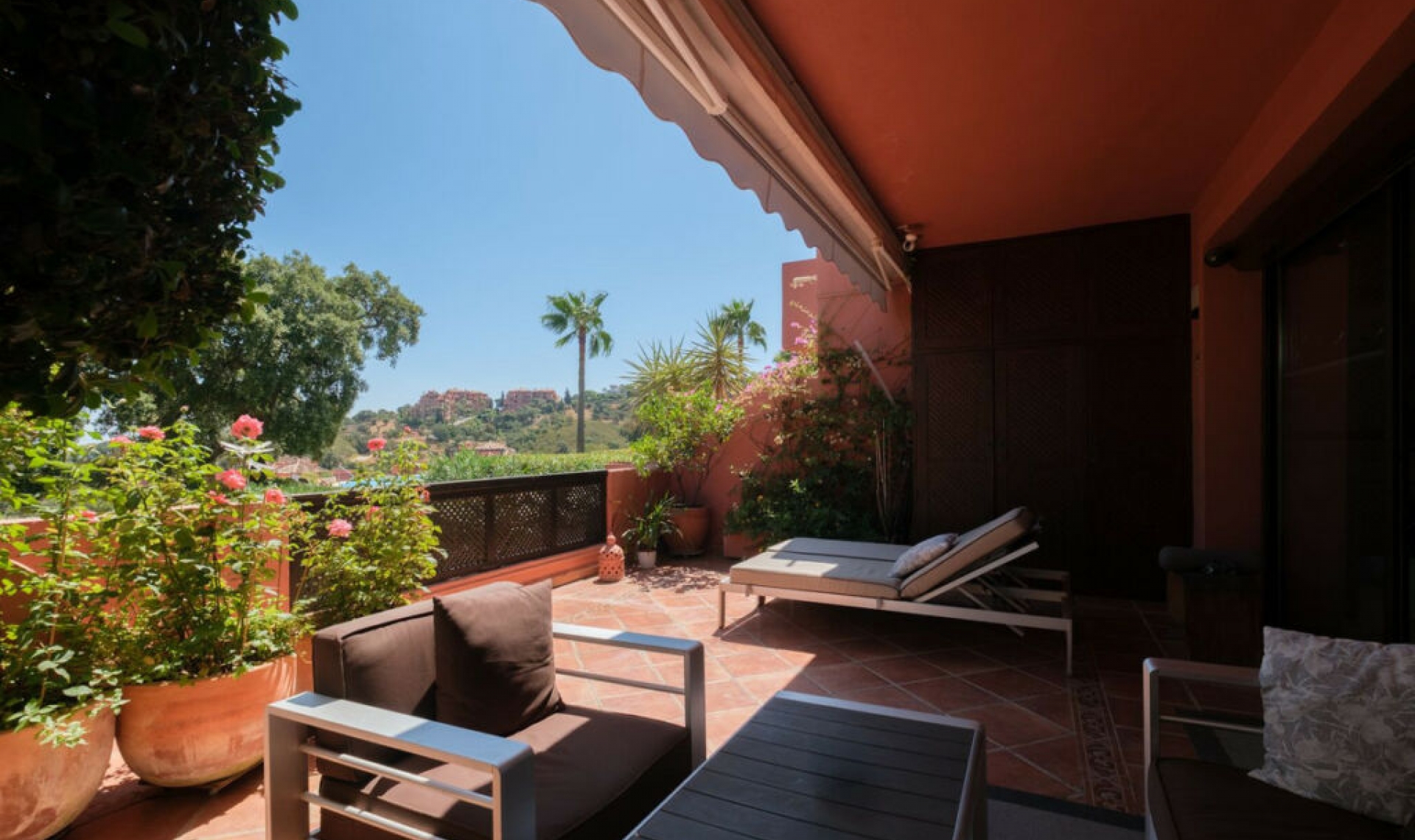 Resale - Apartment -
La Mairena
