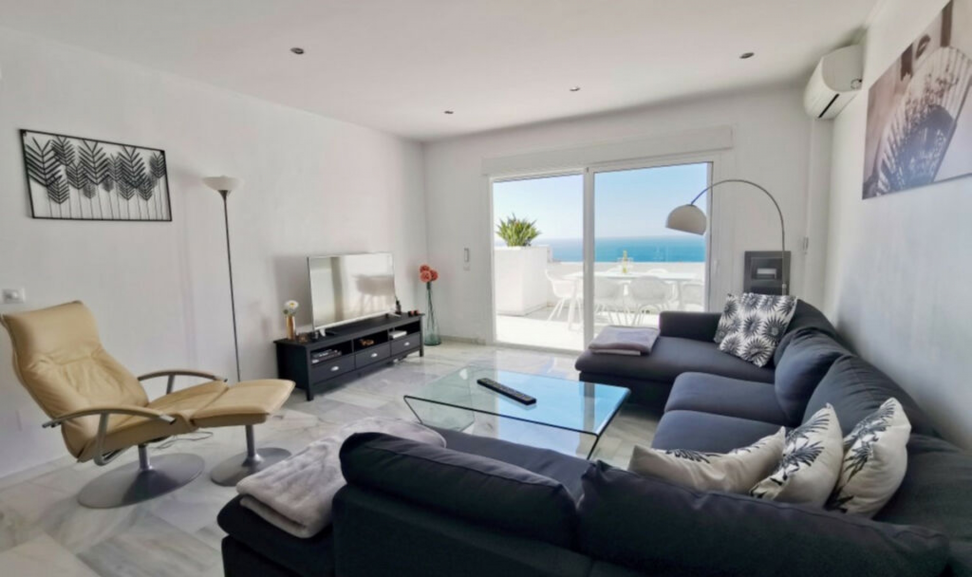 Resale - Apartment -
La Mairena