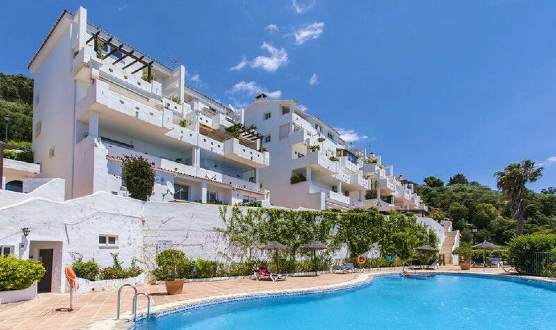 Resale - Apartment -
La Mairena