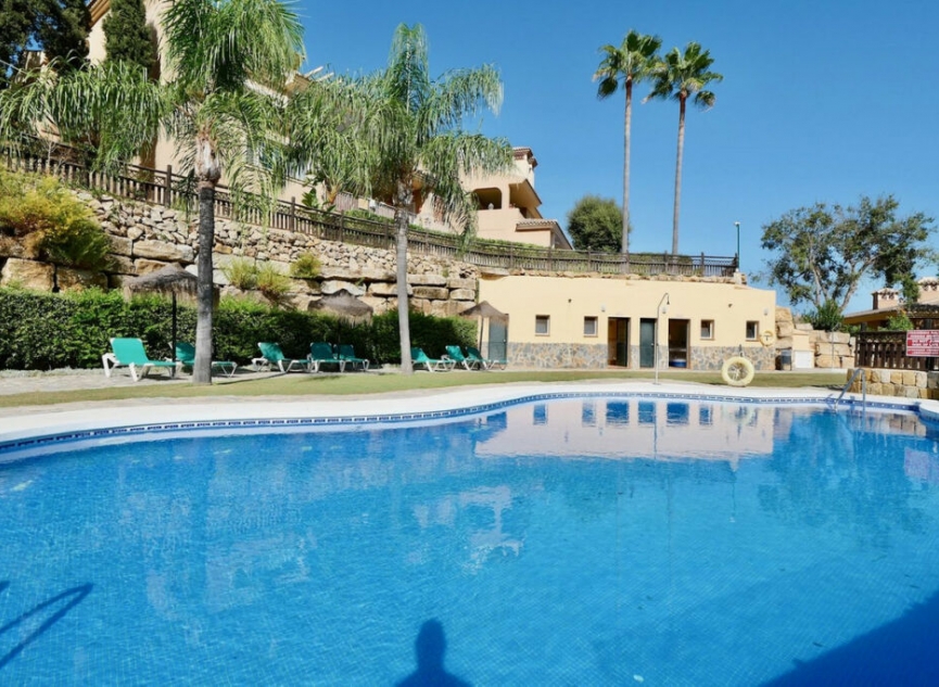 Resale - Apartment -
La Mairena