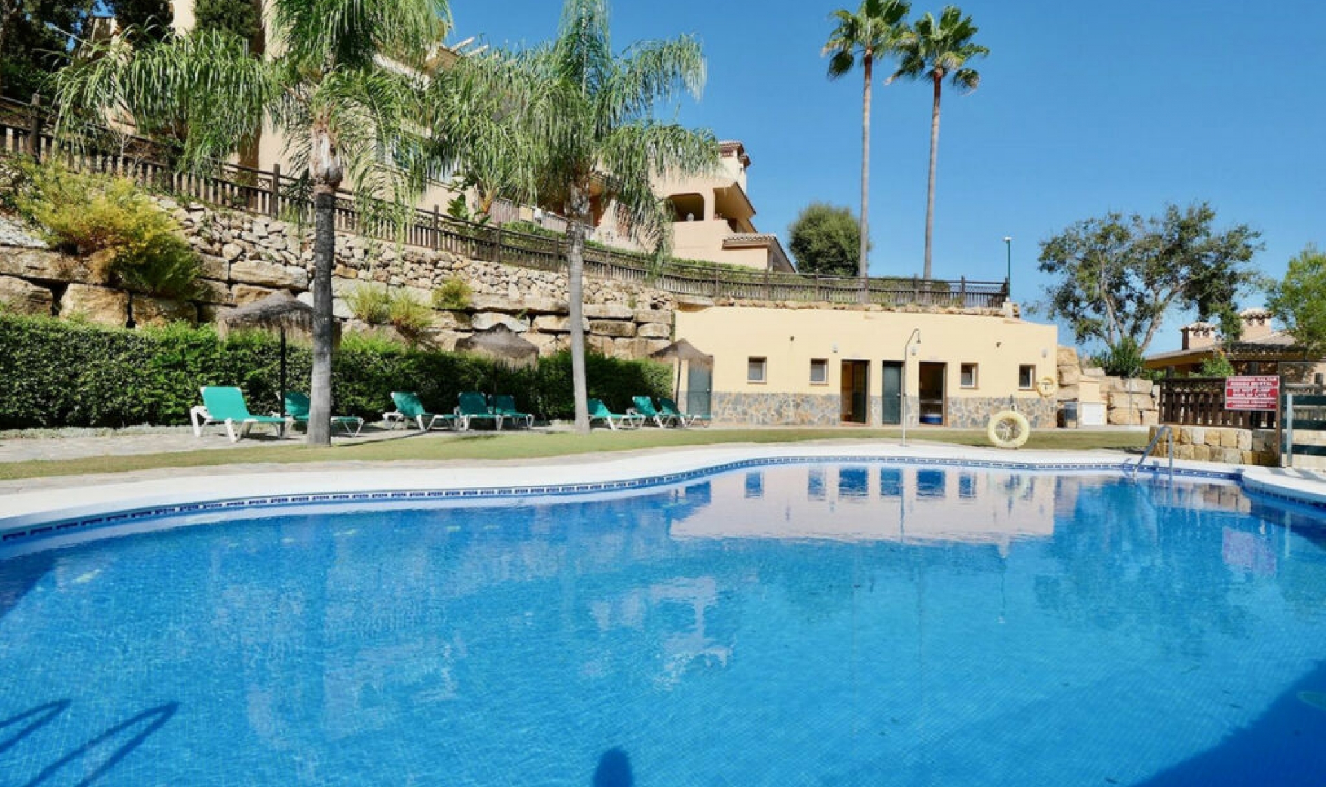 Resale - Apartment -
La Mairena
