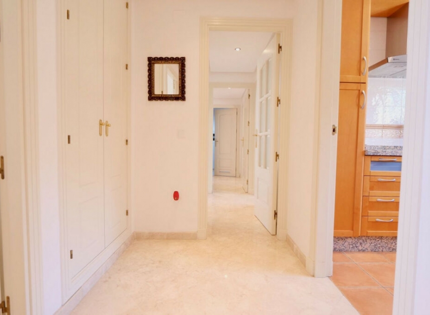 Resale - Apartment -
La Mairena