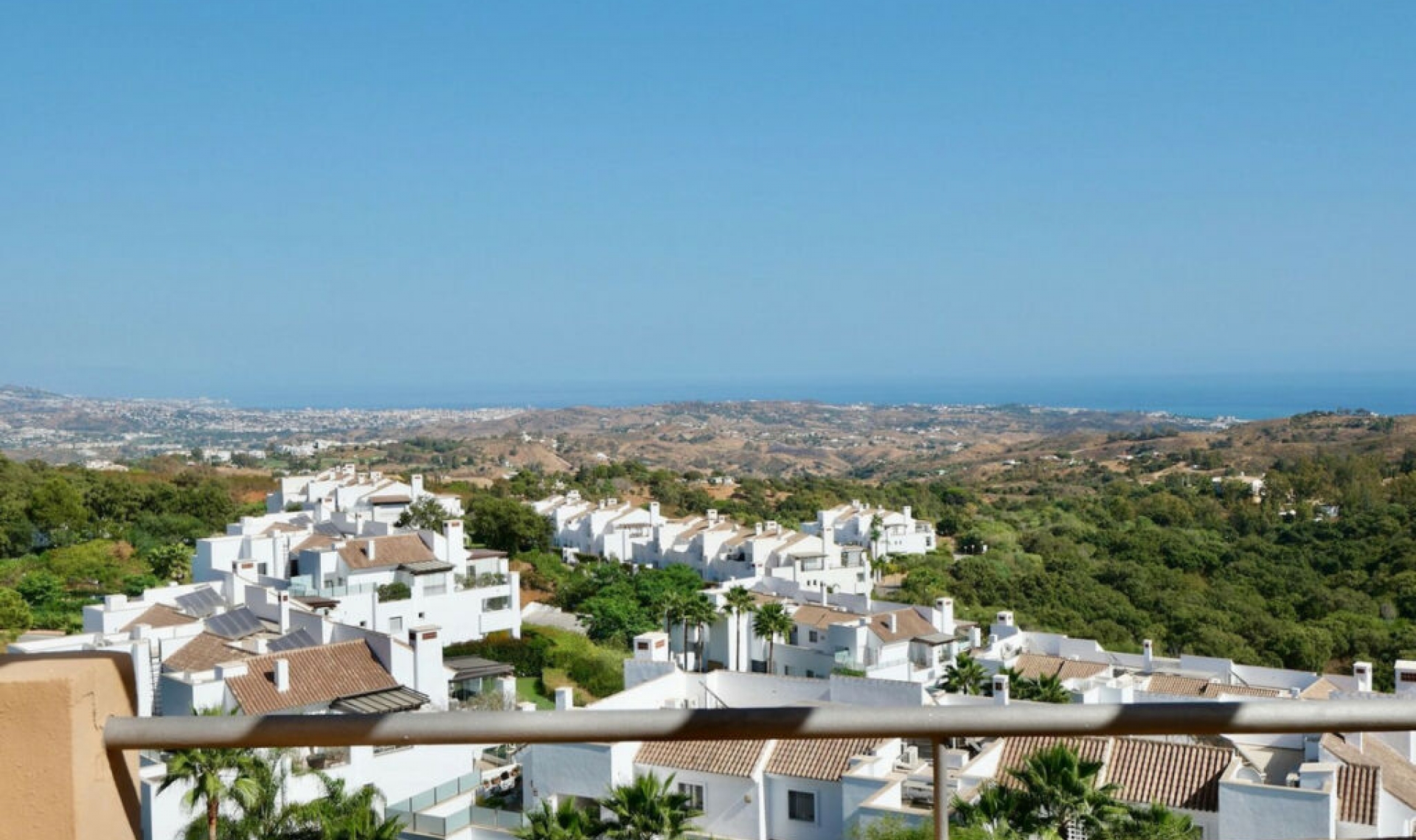 Resale - Apartment -
La Mairena