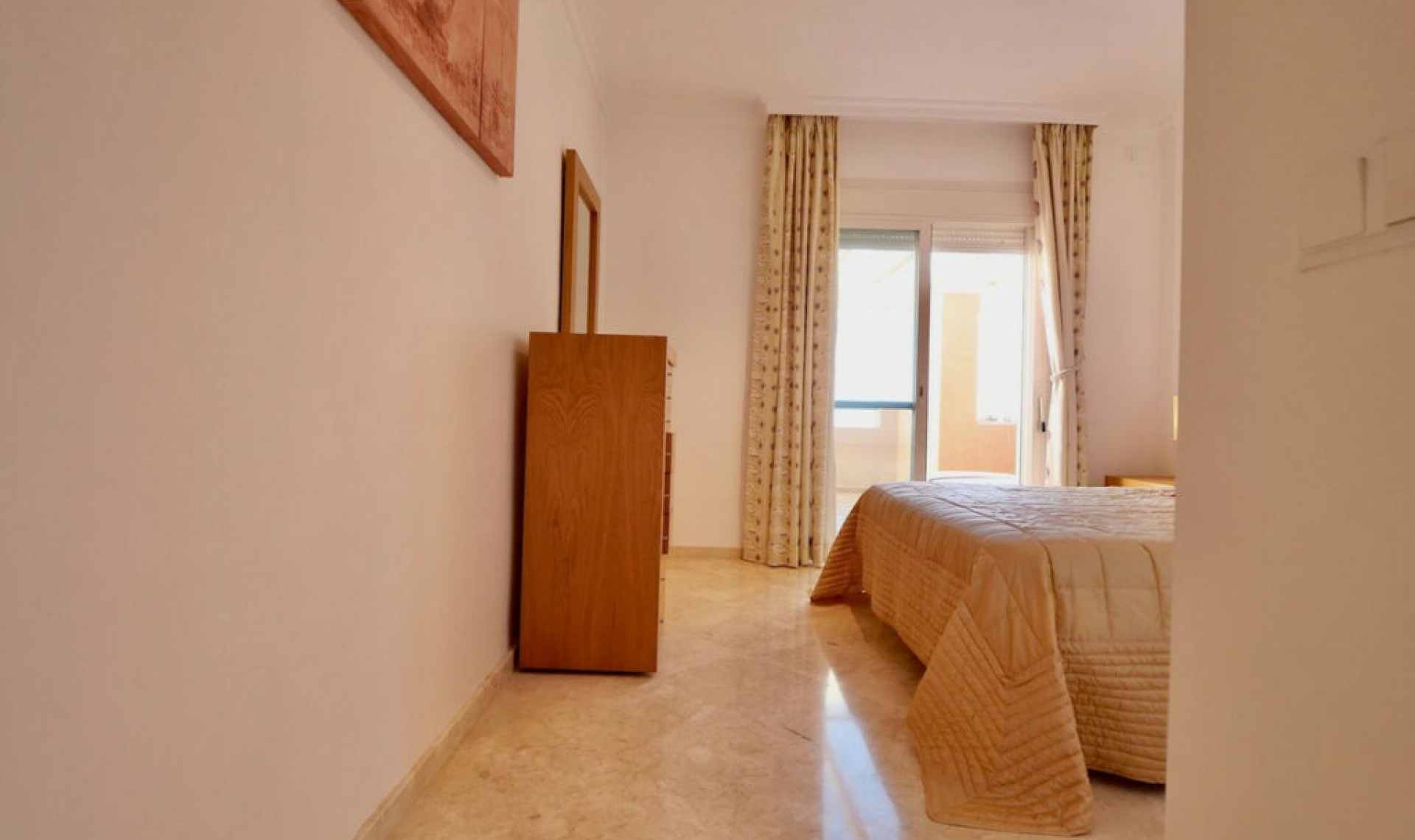 Resale - Apartment -
La Mairena