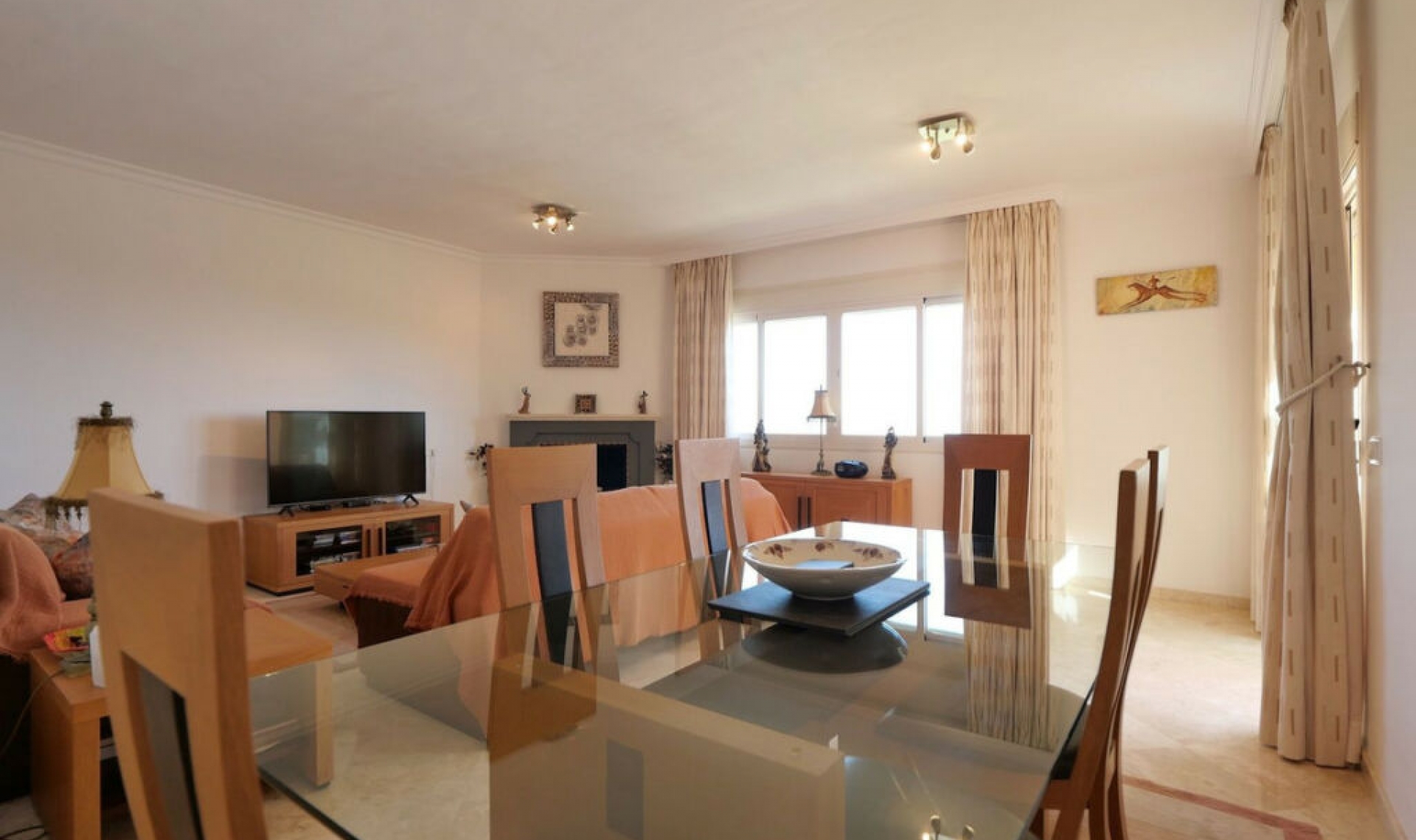Resale - Apartment -
La Mairena