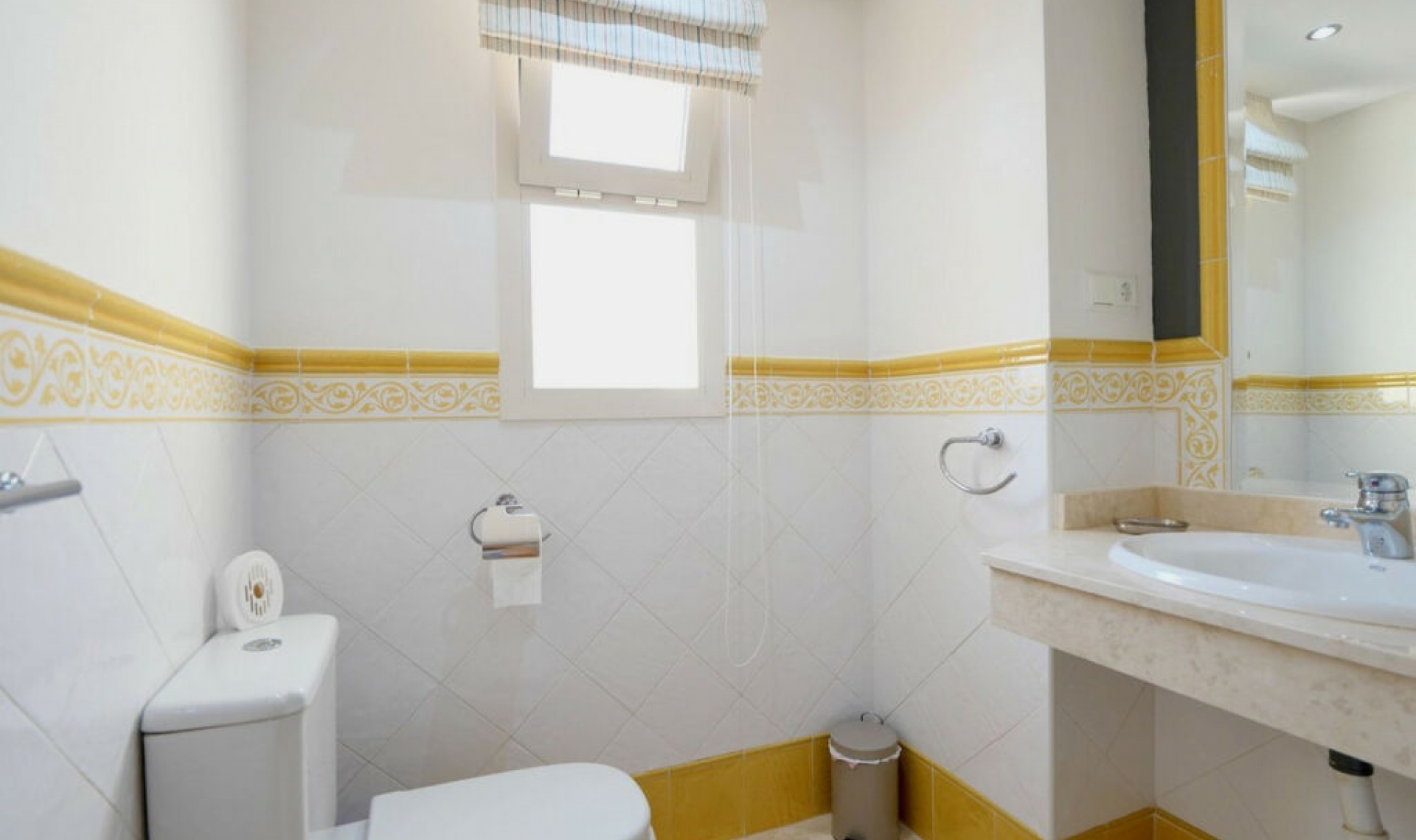 Resale - Apartment -
La Mairena