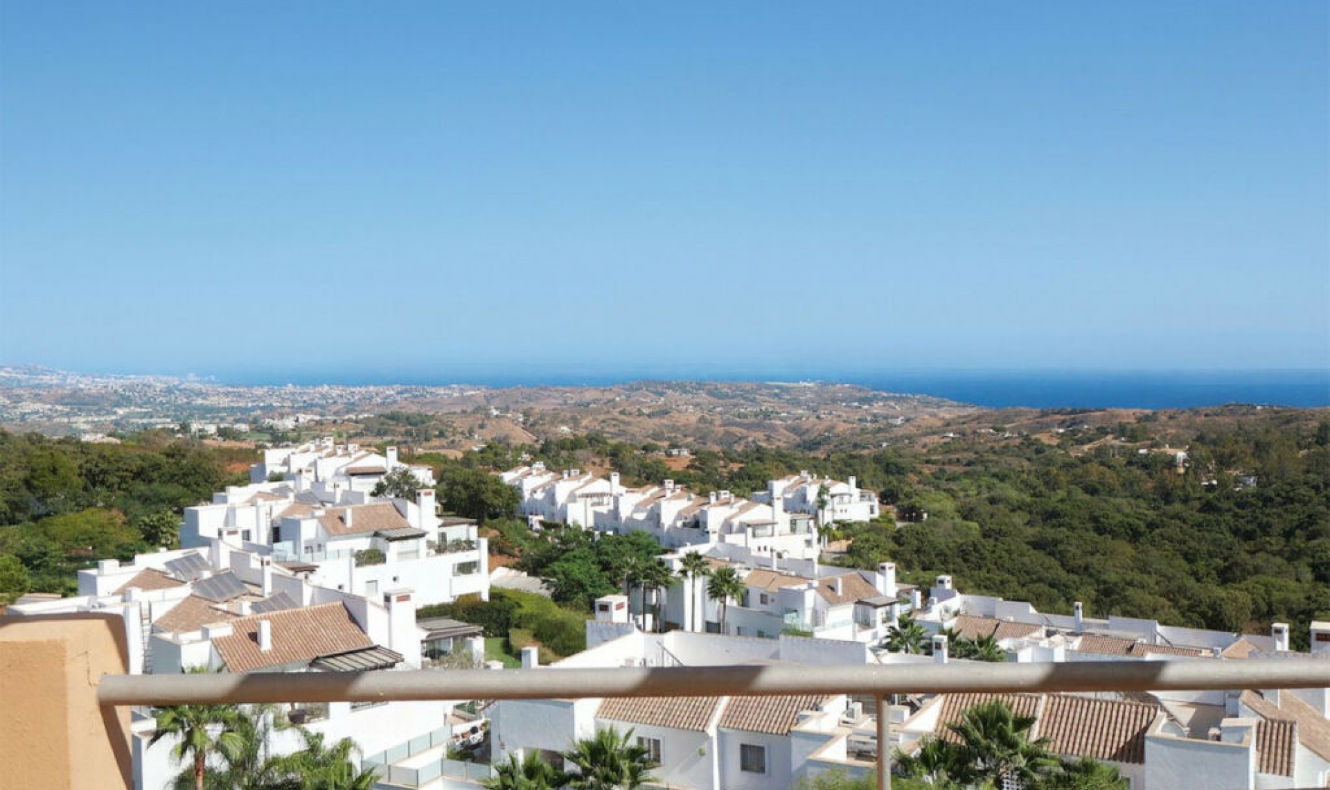 Resale - Apartment -
La Mairena