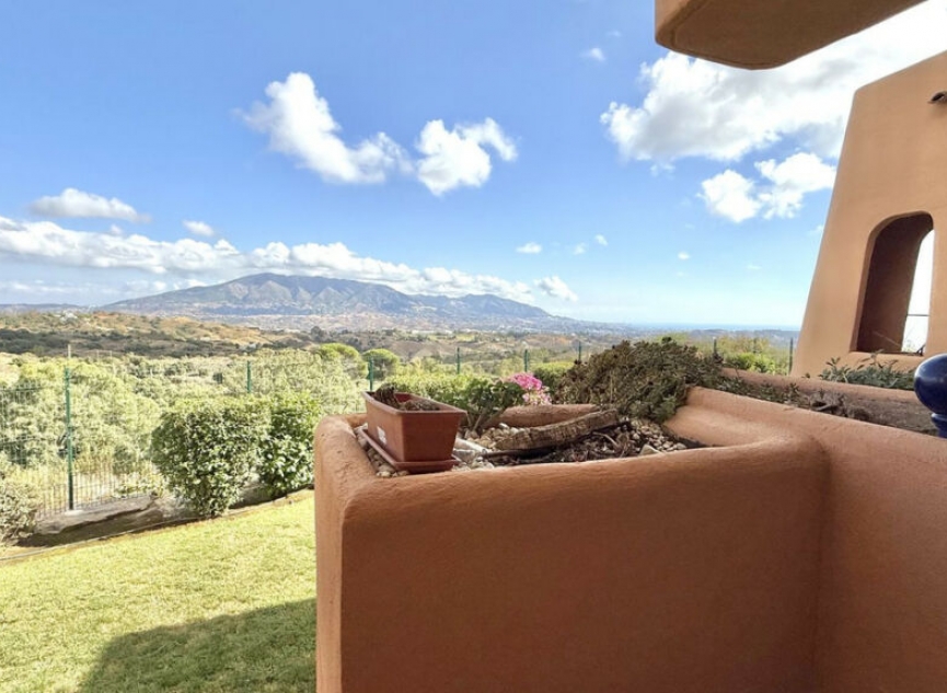 Resale - Apartment -
La Mairena