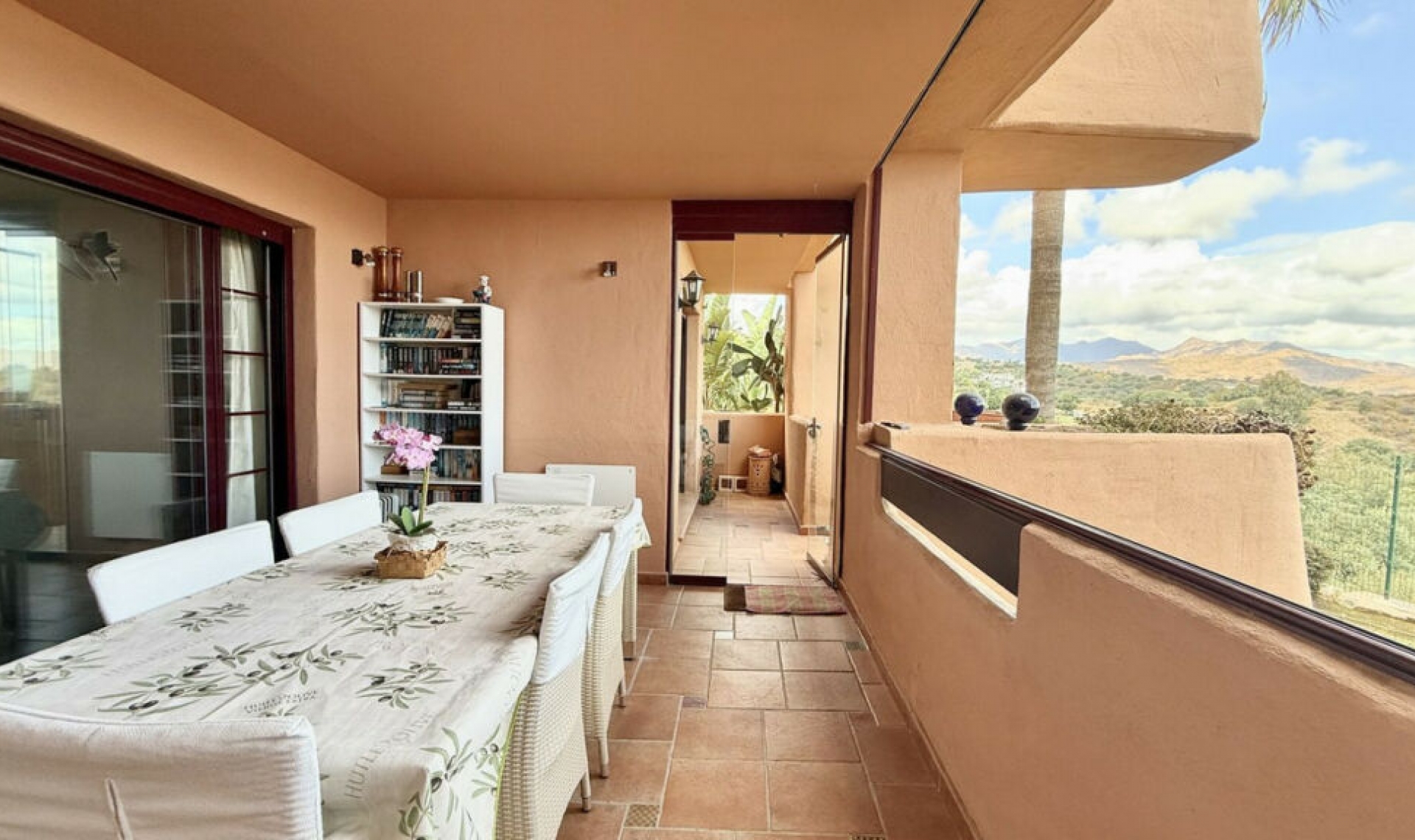Resale - Apartment -
La Mairena