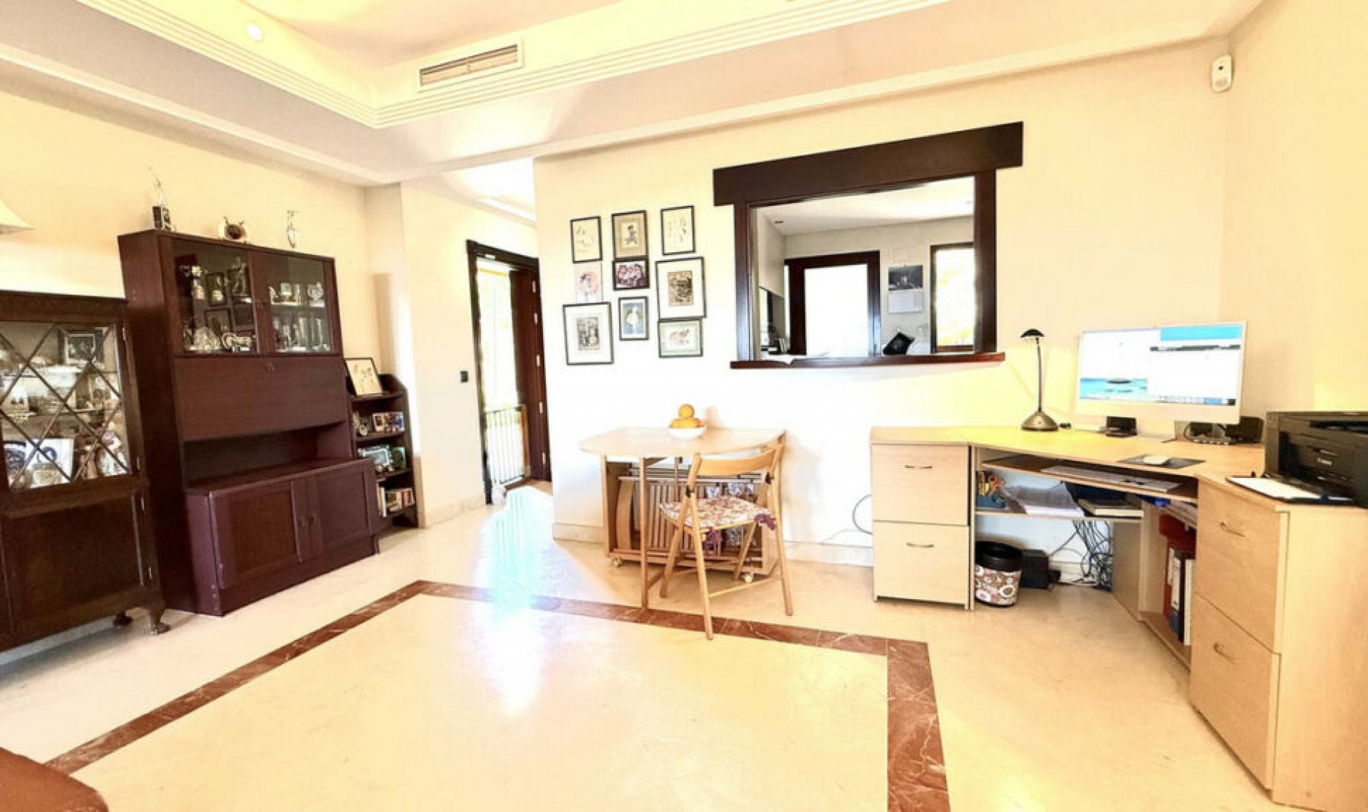 Resale - Apartment -
La Mairena