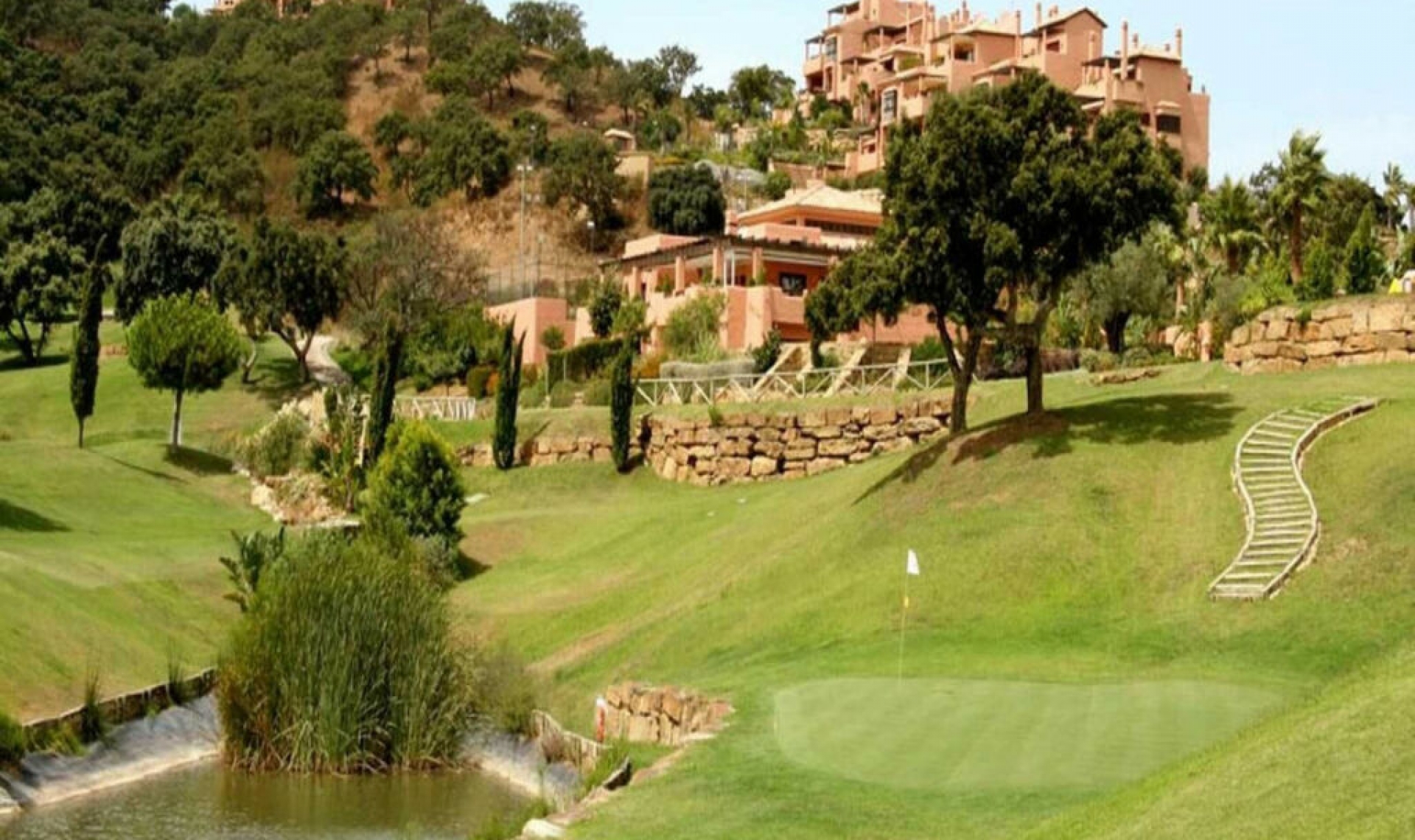 Resale - Apartment -
La Mairena