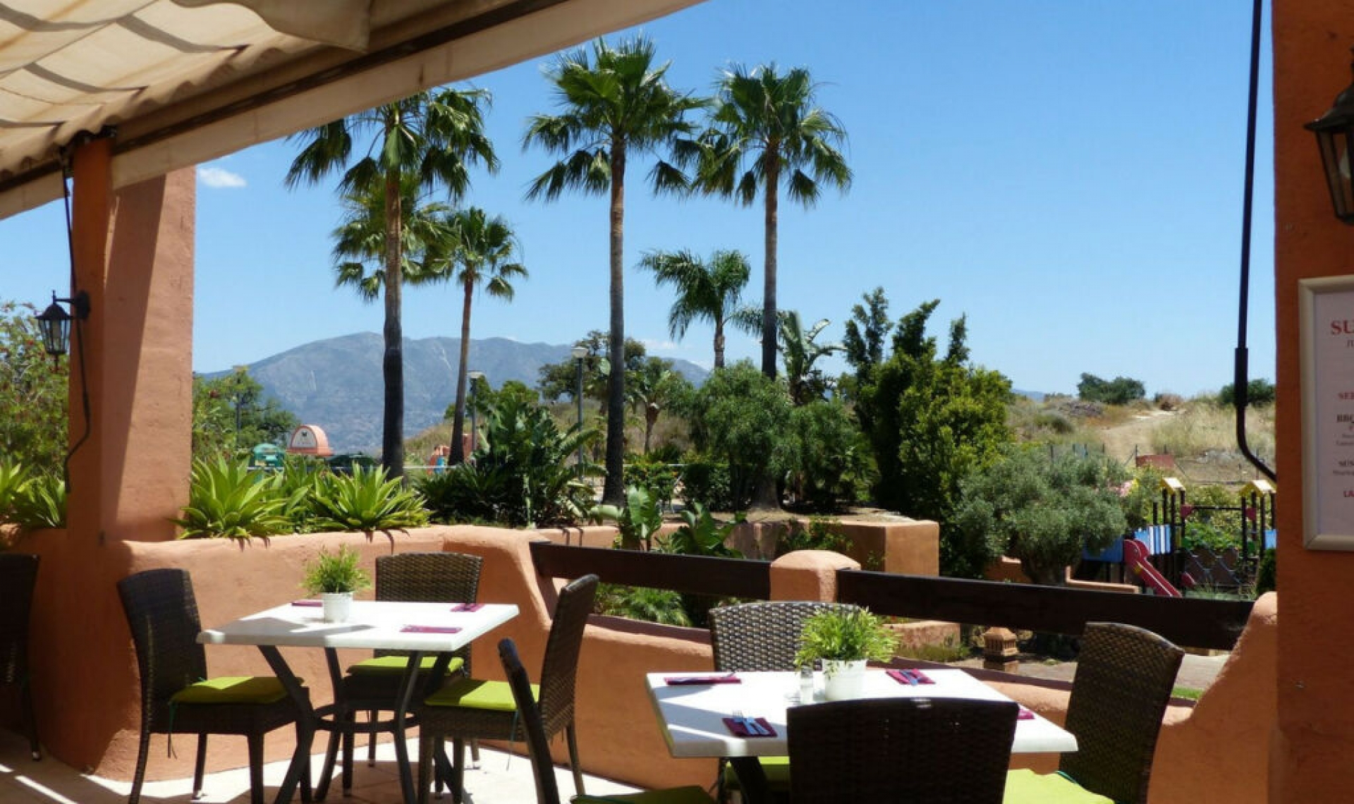 Resale - Apartment -
La Mairena