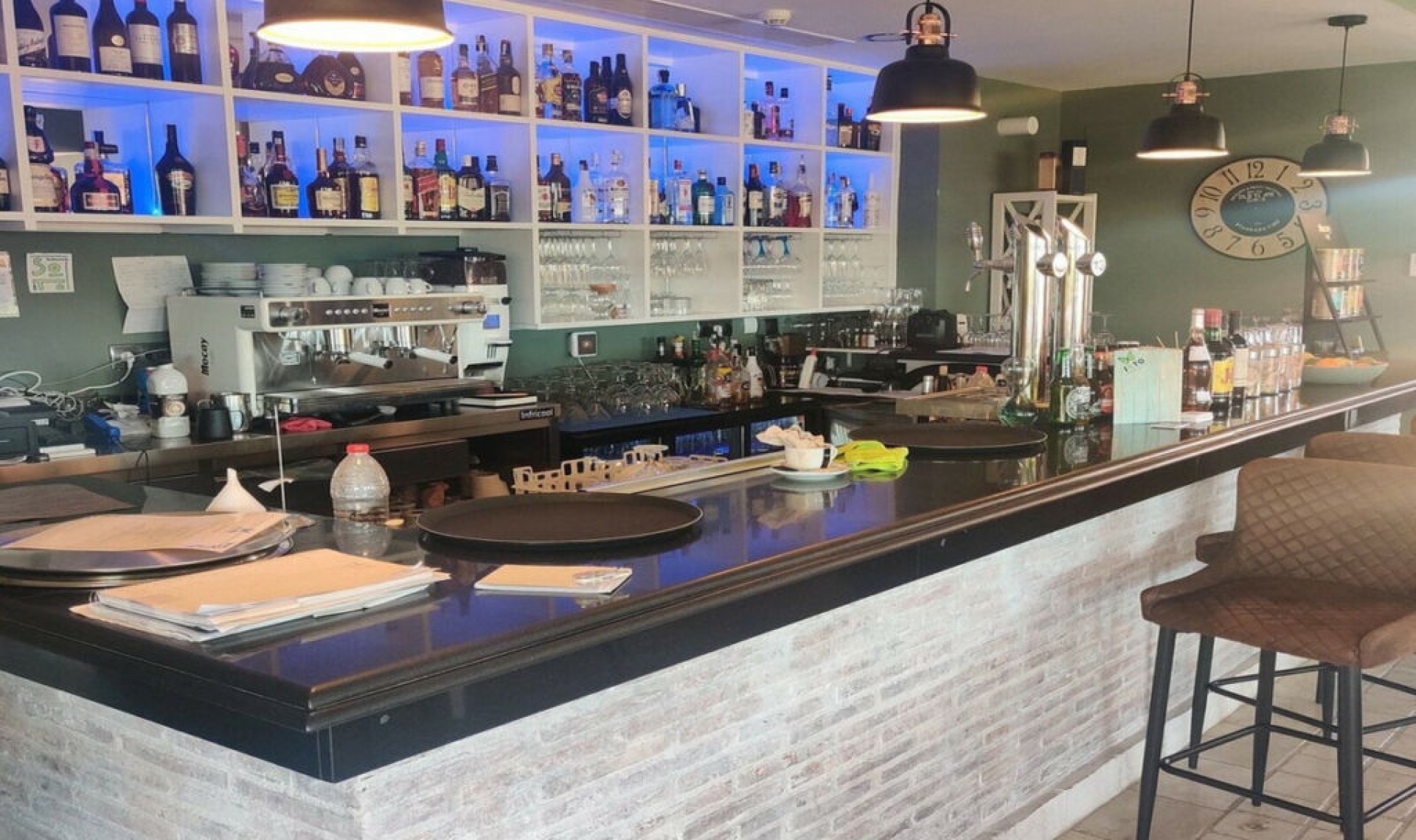 Resale - Apartment -
La Mairena