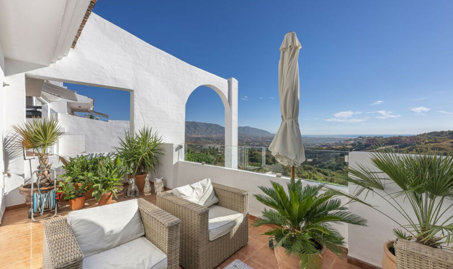 Resale - Apartment -
La Mairena