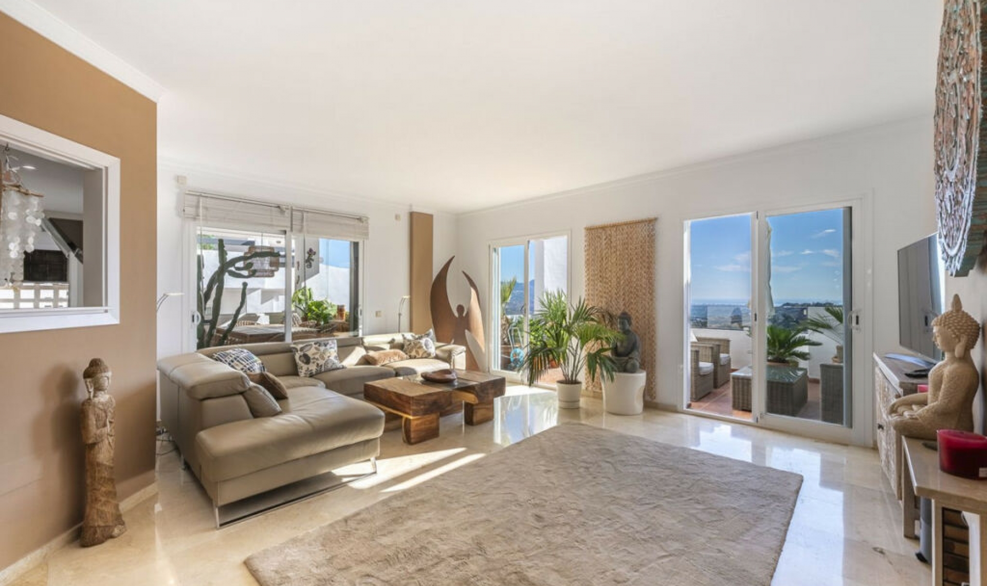 Resale - Apartment -
La Mairena